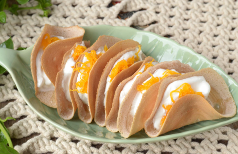 Khanom Buang (Kue Dadar Thailand)