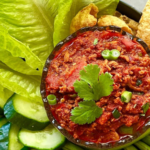 Gai Pad Met Mamuang (Ayam dengan Kacang Mete)