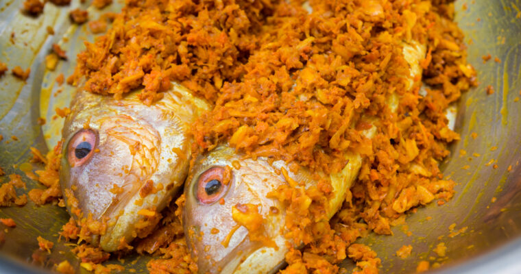 Pla Tod Kamin (Ikan Goreng Kunyit ala Thailand Selatan)