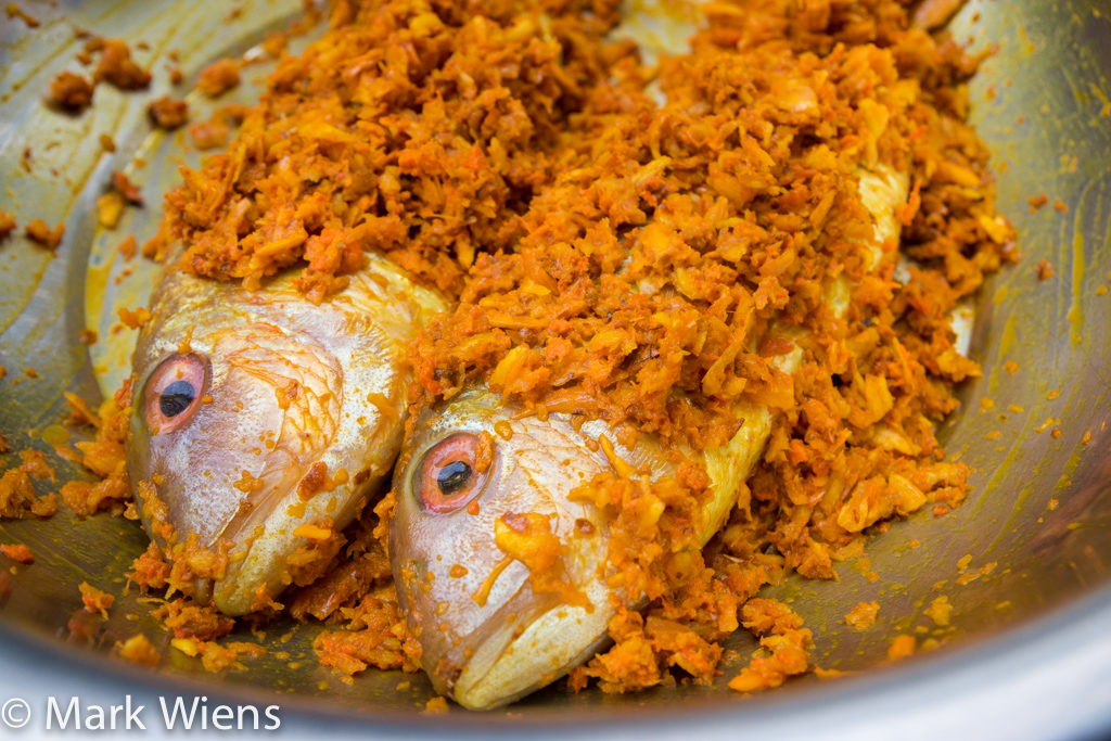 Pla Tod Kamin (Ikan Goreng Kunyit ala Thailand Selatan)